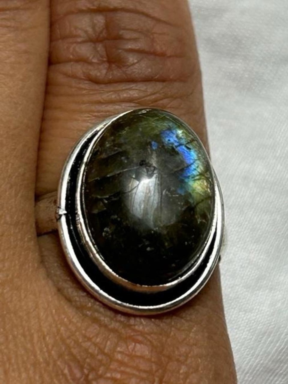 925 Silver Labradorite Oval Statement Ring - Green Blue Flash